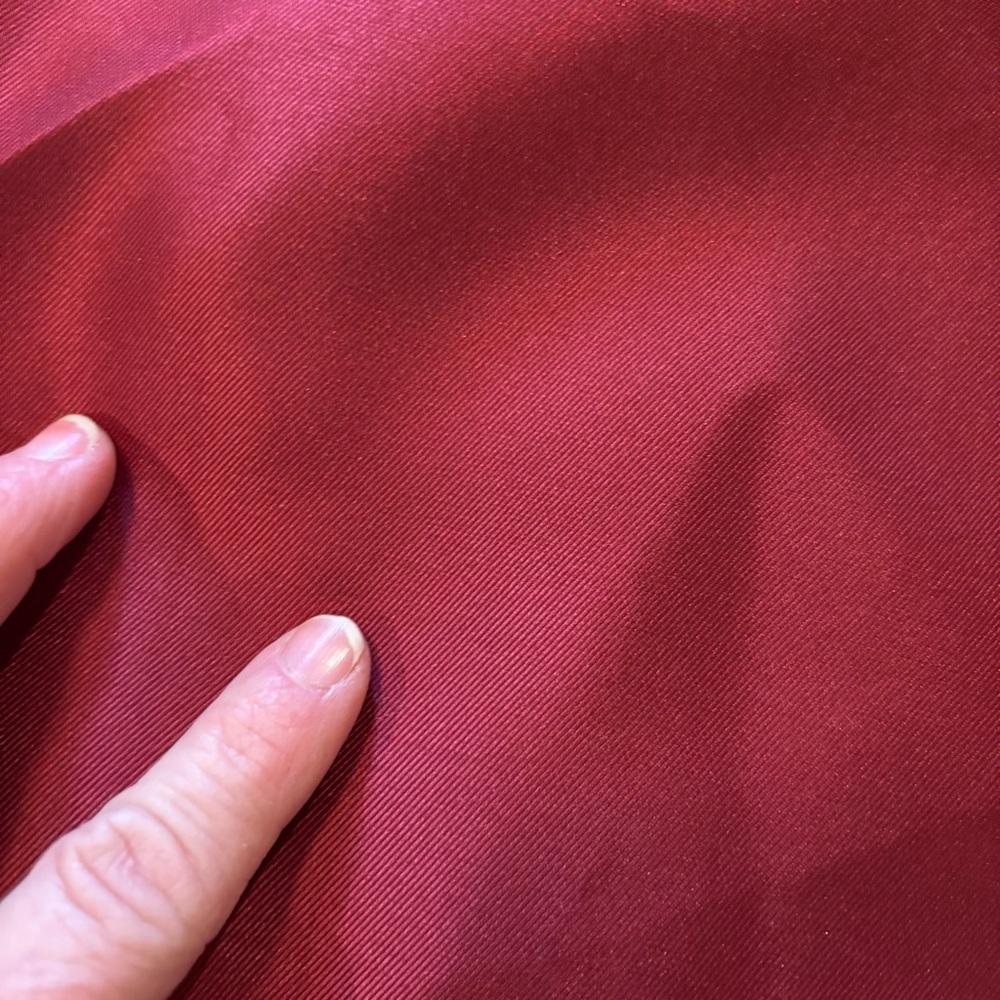 NWT Alfred Sung Off the Shoulder Satin Gown in Burgundy, size 4R - Picture 10 of 16